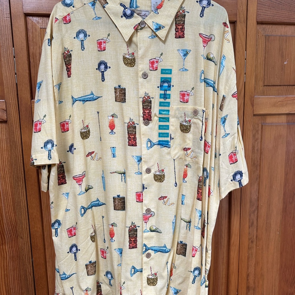 Men's Beige Cocktail Print Shirt